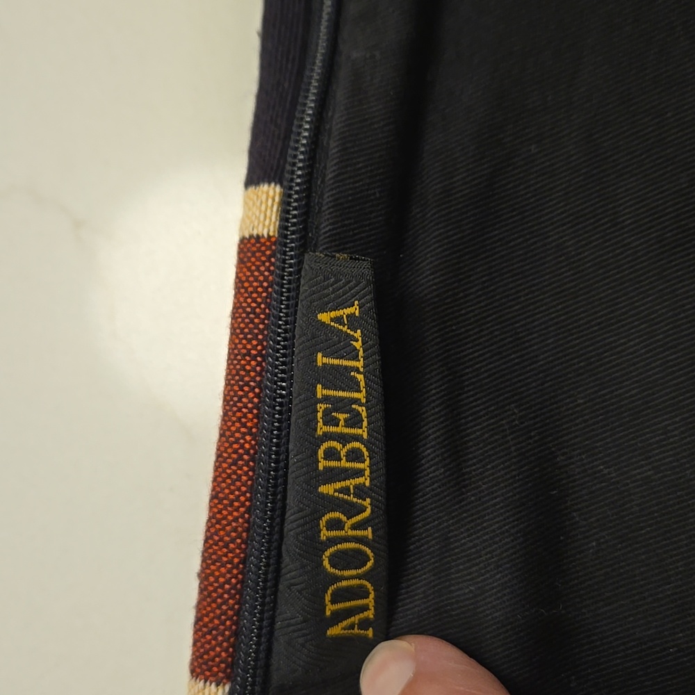 Union Jack Cushion with Crest Design Adorabella - Picture 2 of 5